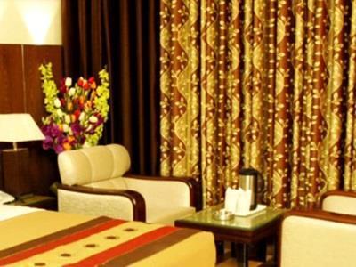 Asian Plaza Hotel Dharamshala Bagian luar foto
